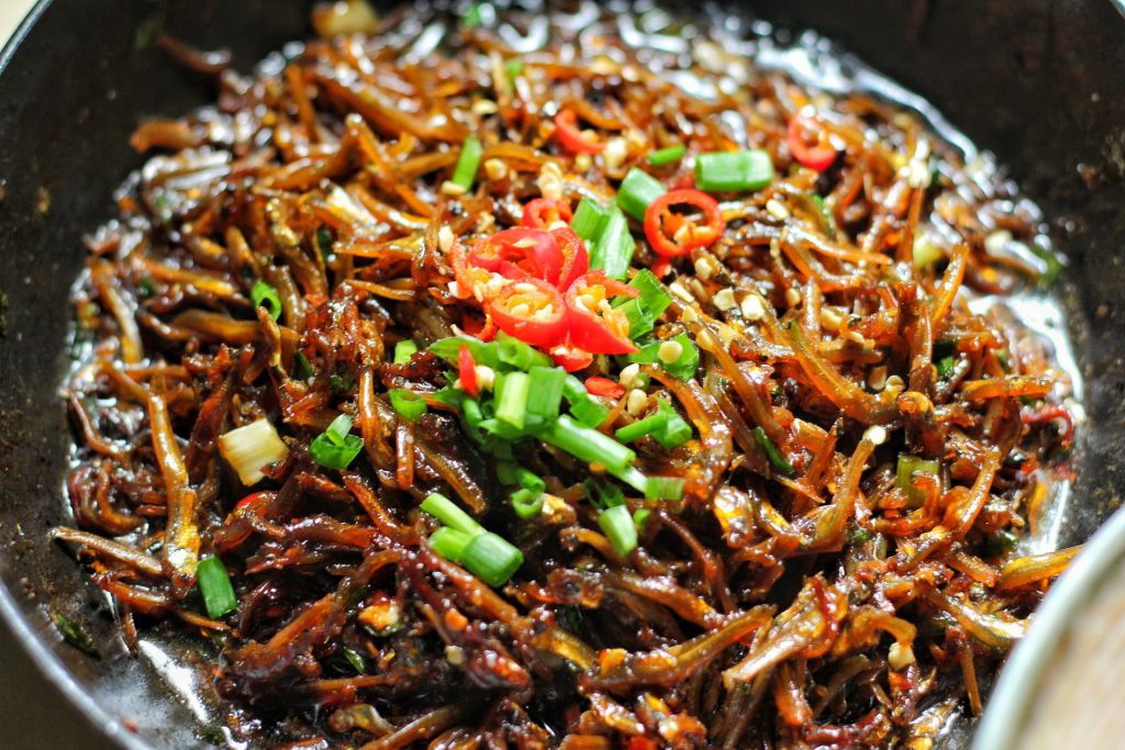 Món cá "nhà nghèo" làm theo cách này cực kỳ tốn cơm, giàu dinh dưỡng - 1