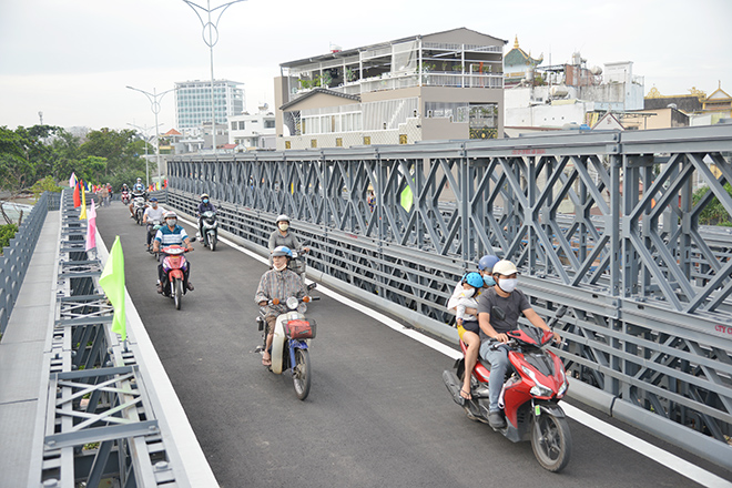 Cầu sắt bạc tỷ nối 2 quận ở TP.HCM, xóa cảnh “qua sông phải lụy đò” - 6