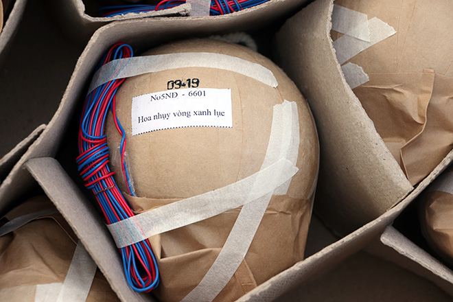 Ngắm “trận địa” pháo hoa chào đón năm mới ở TP.HCM trước giờ G - 10