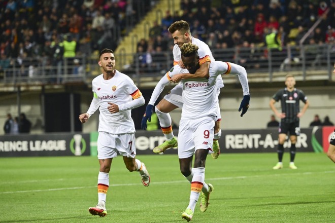 Kết quả bóng đá Zorya - Roma: Smalling bùng nổ, Mourinho mừng cột mốc 200 (Europa Conference League) - 1