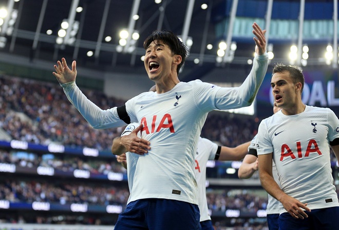 Son Heung Min tỏa sáng giúp Tottenham thắng trở lại, sánh ngang huyền thoại MU - 1