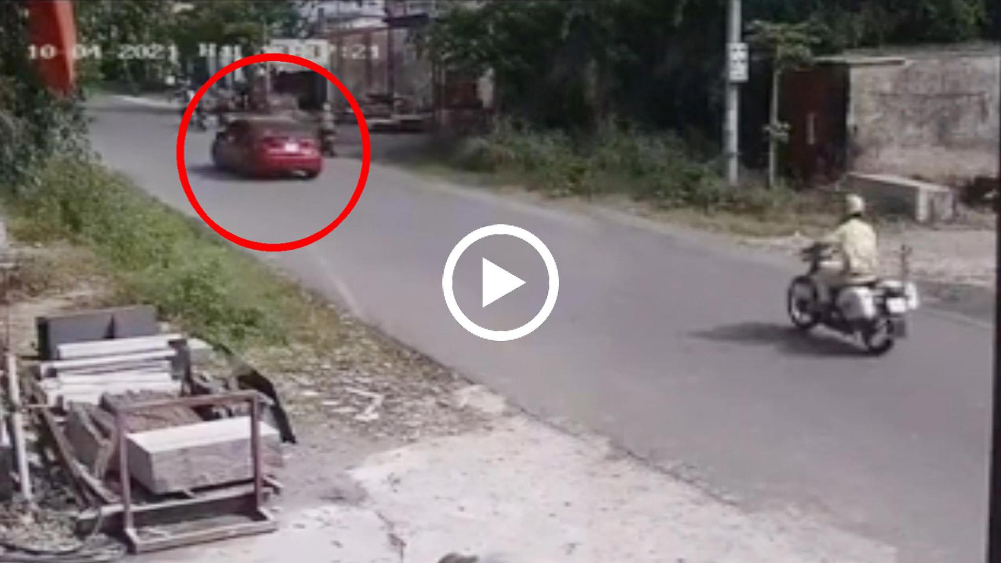 Tai nạn 6 người thương vong: CSGT khẳng định không truy đuổi ô tô youtuber lái - 1