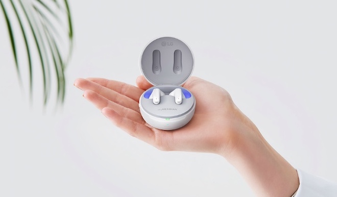 LG giới thiệu tai nghe không dây đi kèm hộp sạc khử khuẩn đầu tiên - 1