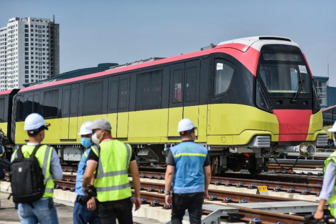 Toàn cảnh các đoàn tàu Nhổn - ga Hà Nội chuẩn bị vận hành tổng thể - 9