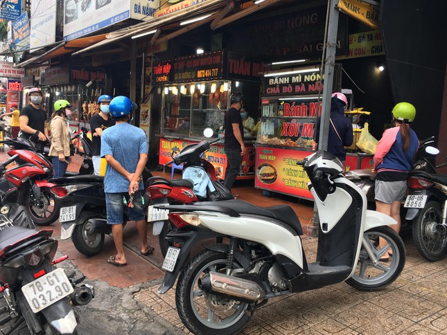 Đồng Nai ngày đầu trở lại "bình thường mới" - 2