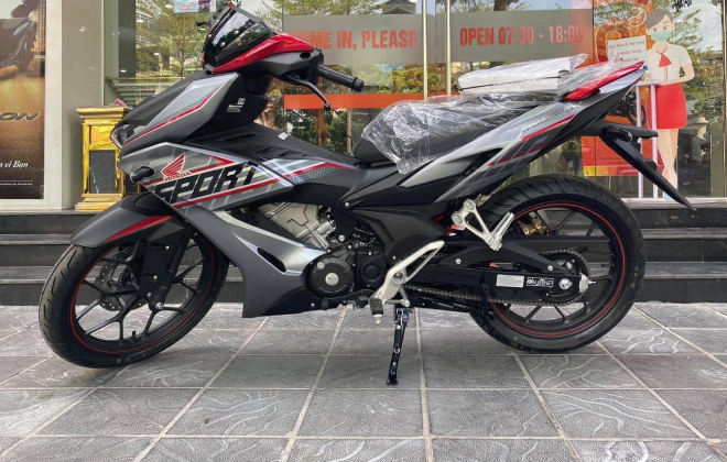 Bảng giá Honda Winner X tháng 10/2021, giảm sốc 17 triệu đồng - 3