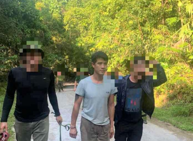 Bắt nghi phạm chém người rồi lẩn trốn vào rừng VQG Phong Nha - Kẻ Bàng - 1