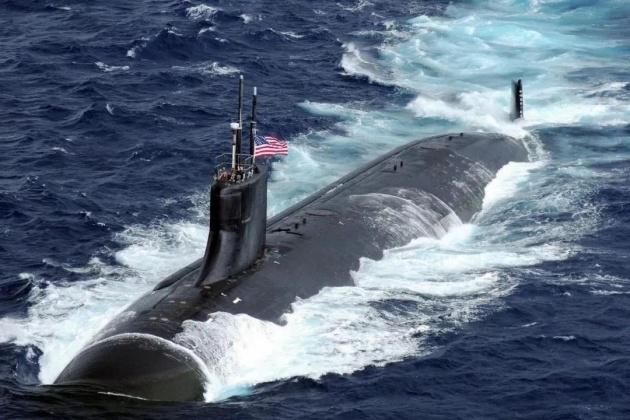 Báo Nga: Vụ va chạm của tàu ngầm Mỹ gần Quần đảo Hoàng Sa rất nghiêm trọng - 1