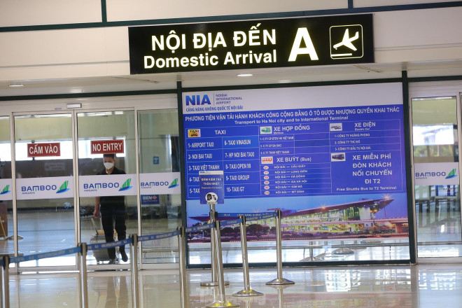 Thoát "cách ly tập trung", hành khách hân hoan khi xuống sân bay Nội Bài về thẳng nhà - 10