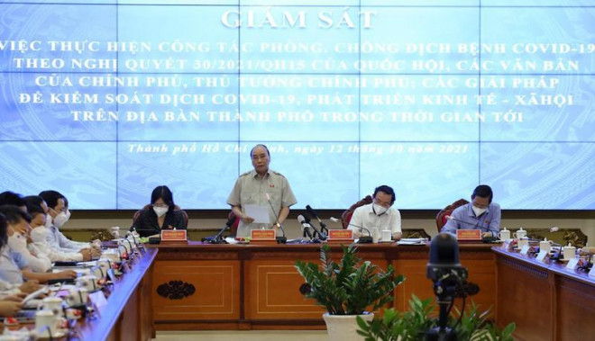 Chủ tịch TP.HCM: "Tết sắp tới đây sẽ là cái Tết rất khó khăn của bà con" - 2