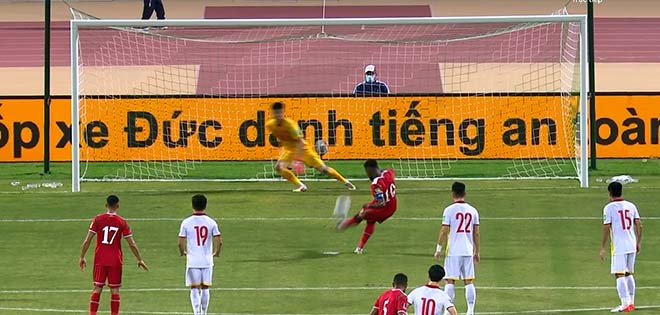 Trực tiếp bóng đá Oman - Việt Nam: Quang Hải, Công Phượng & Văn Toàn liên tiếp bỏ lỡ (Vòng loại World Cup) (Hết giờ) - 10
