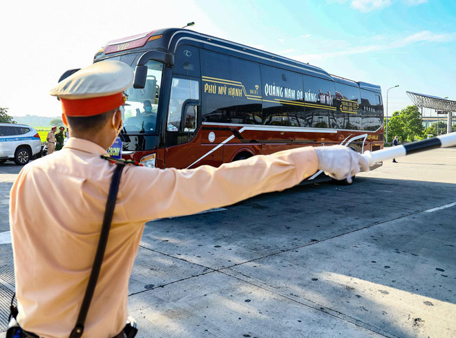 Tin tức 24h qua: Bình Định bổ nhiệm Giám đốc Sở Du Lịch mới thay cho giám đốc bị kỷ luật vì chơi golf - 3