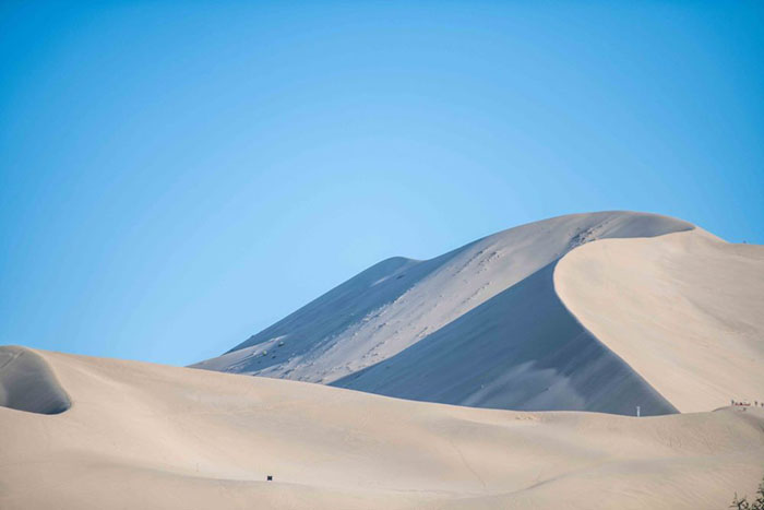 Sa mạc huyền bí được ví như viên ngọc quý ở Trung Quốc - 3