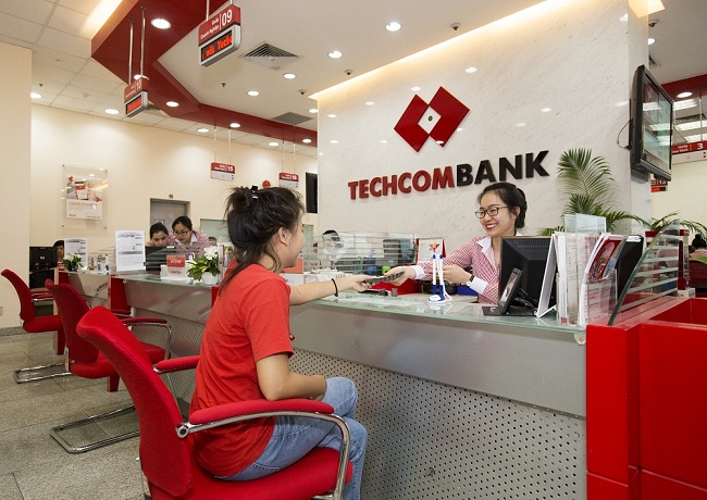 Ngân hàng của tỷ phú Hồ Hùng Anh báo lãi hơn 17.000 tỷ đồng sau 9 tháng - 1