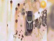 Clip: Chiếc điện thoại "trâu bò" làm iPhone "đứng hình"
