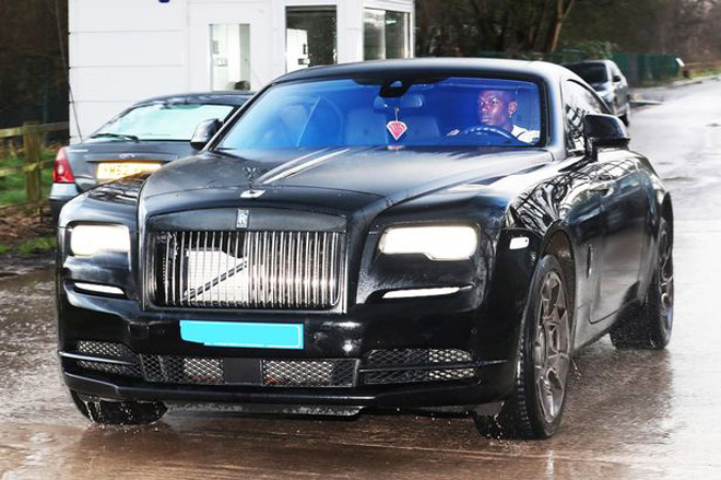 Pogba lái siêu xe hơn 9,4 tỷ đồng thoát chết khi cây đổ, vợ đẹp sợ tái mặt - 5