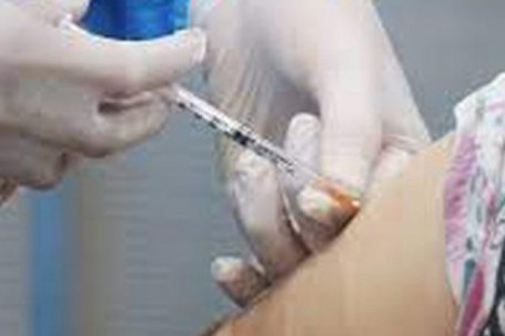 Tiêm mũi 2 vắc-xin Pfizer bị trễ, có giảm tác dụng không?