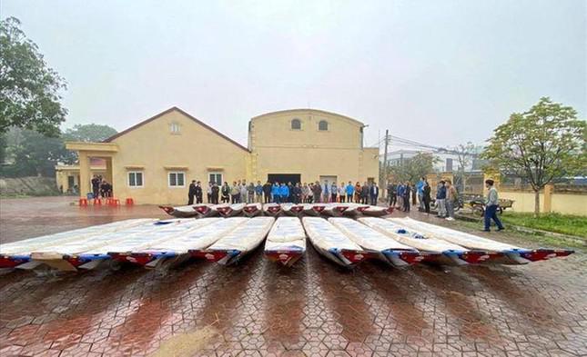 Một huyện ở Nghệ An tiếp tục rà soát lại số tiền từ thiện chênh lệch của ca sĩ Thuỷ Tiên - 2