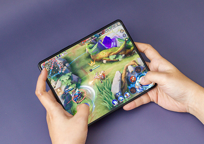 Top smartphone màn hình lớn, chip "trâu" sinh ra để chơi game - 6