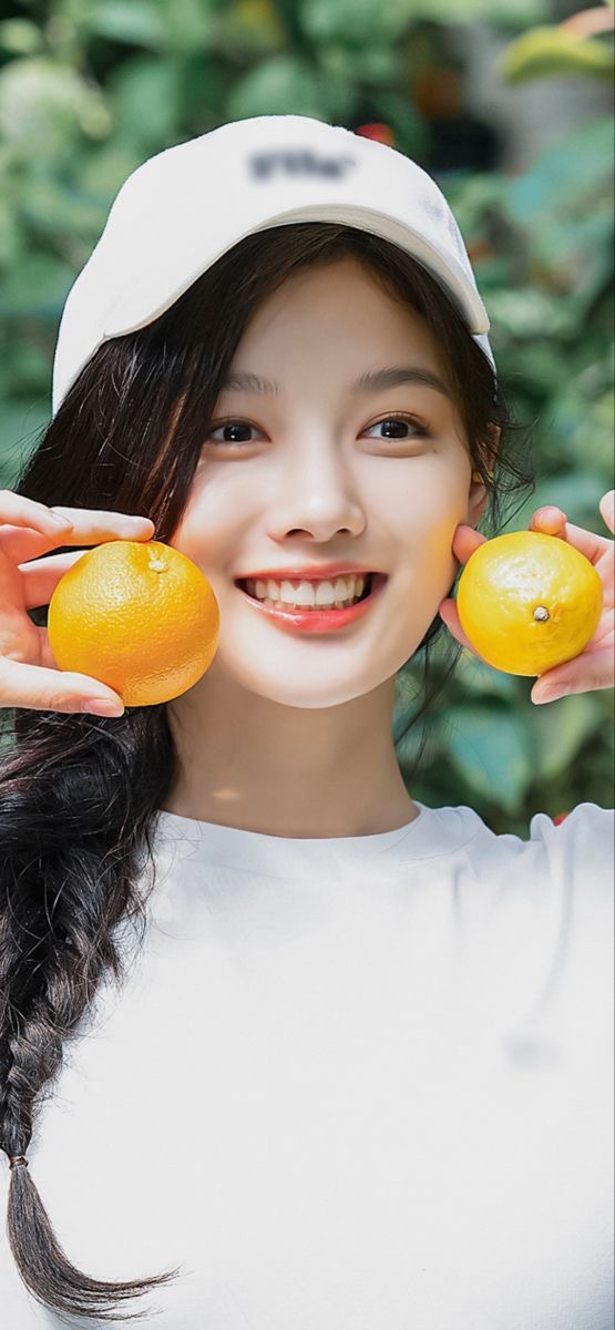 Tự làm son dưỡng khử thâm, giúp môi hồng tự nhiên cho mùa lễ cuối năm - 1