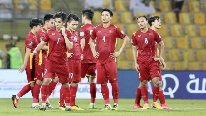 Đội tuyển Việt Nam &#34;vừa ăn cơm đã phải đi cày&#34; trước thềm AFF Cup - 1