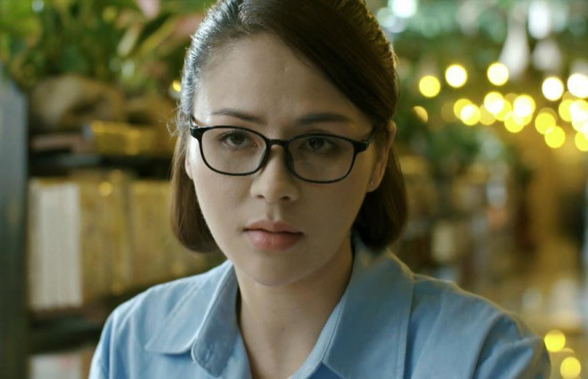 Lương Thu Trang (Mặt Nạ Gương) có vòng eo nhỏ đến mức nào mà được so sánh với Seo Ye Ji? - 1