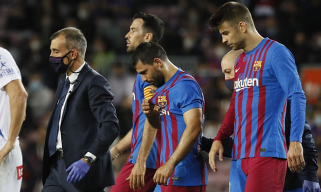 SỐC Barca, Aguero nguy hiểm tính mạng: Khó thở trên sân, phải cấp cứu vì bệnh tim - 1