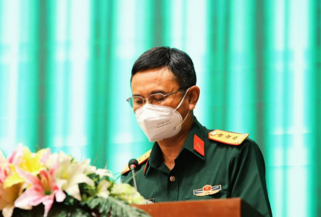 'Chúng tôi khắc ghi hình ảnh những chiến sĩ chăm sóc thi hài trong đại dịch' - 2