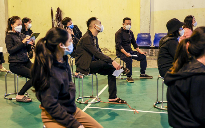 Lấy hơn 4.000 mẫu xét nghiệm Covid-19 cho các tiểu thương, người dân chợ Ninh Hiệp - 8