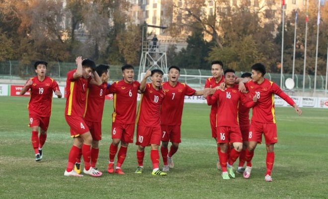 U23 Việt Nam xé lưới U23 Myanmar, &#34;Voi rừng&#34; Thanh Minh không chiến cực đỉnh - 1