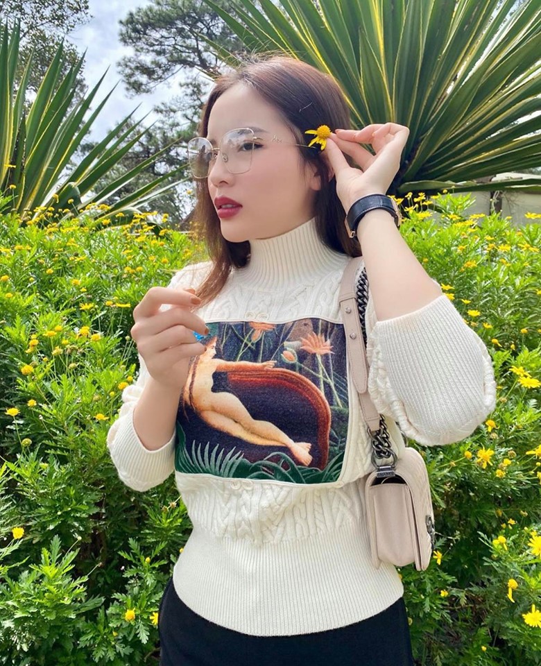 Vừa khoe body như búp bê sống, Kỳ Duyên lại chọn sai váy khiến vòng 2 lộ ngấn mỡ - 8