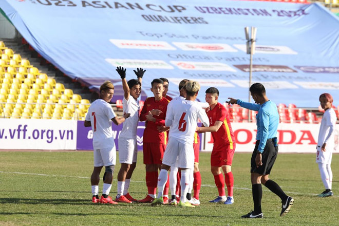 Trực tiếp bóng đá U23 Việt Nam - U23 Myanmar: Bảo toàn tốt thành quả (Vòng loại U23 châu Á) (Hết giờ) - 10