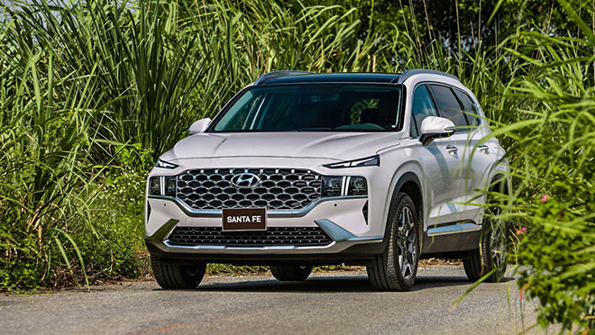 Đánh giá nhanh Hyundai SantaFe, xe SUV đa dụng cho khách hàng Việt - 8