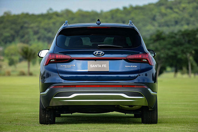 Đánh giá nhanh Hyundai SantaFe, xe SUV đa dụng cho khách hàng Việt - 5