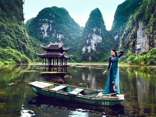Tháng 11 chọn du lịch địa điểm nào ở miền Bắc? Xem review của các blogger - 13