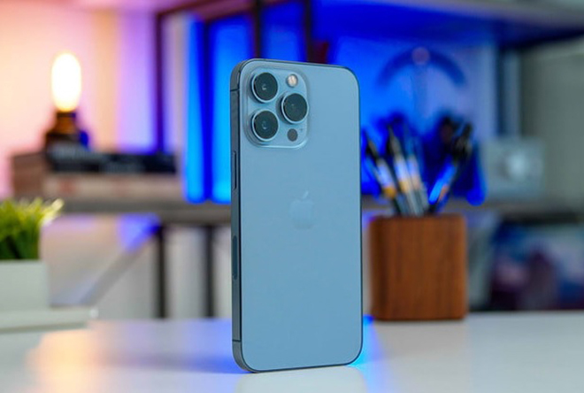 "Táo Khuyết" đã sẵn sàng đưa ống kính tiềm vọng vào iPhone - 4