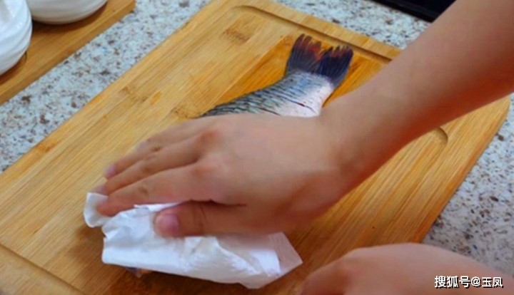 4 bộ phận là nguồn gốc của mùi tanh trên con cá, nhất định phải làm thật sạch - 6