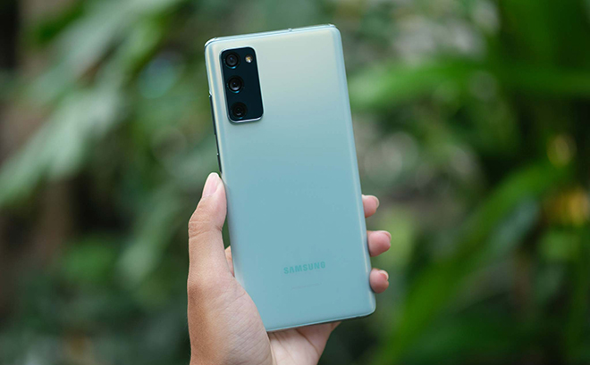 Top smartphone xịn, đẹp lý tưởng cho dân FA Ngày độc thân 11/11 - 3