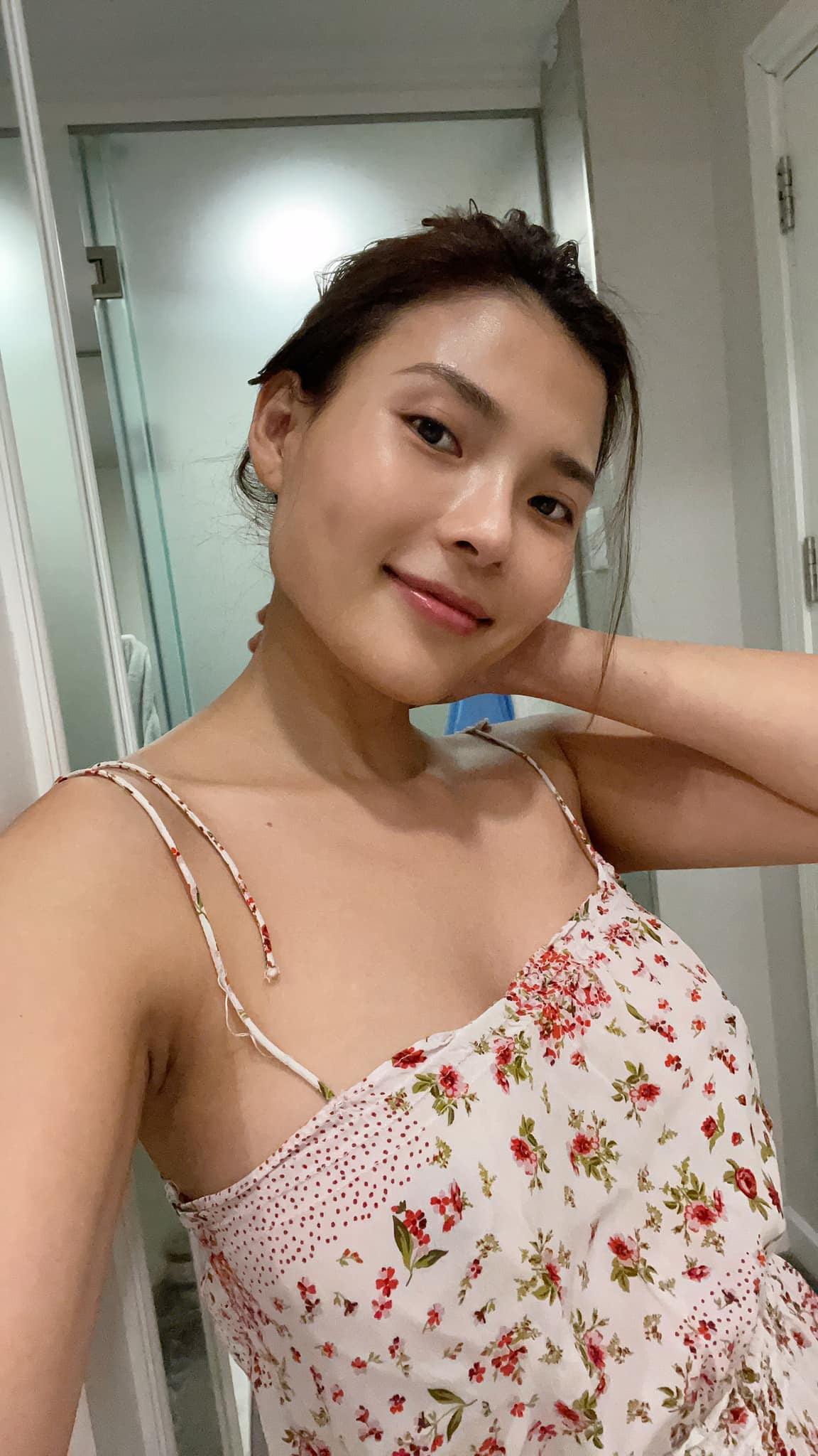 Bà xã Lương Thế Thành giữ dáng thế nào? - 7