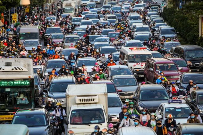 Hà Nội nói gì về việc sẽ thu phí ôtô vào nội đô? - 1
