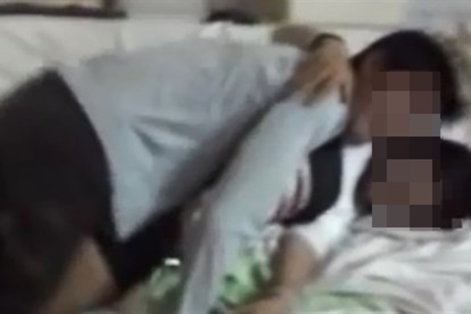 Nửa đêm chứng kiến nam thanh niên quan hệ với con gái, mẹ gây tội kinh hoàng - 1