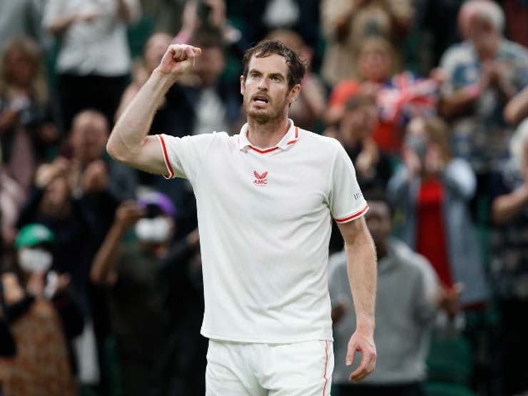 Nóng bỏng tennis: Murray đánh bại “thần đồng” Sinner, Halep thắng ngược - 1