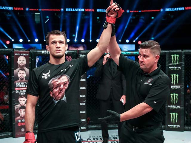 Nóng nhất thể thao tối 12/11: Em họ của Khabib bị cảnh sát bắt giữ - 1