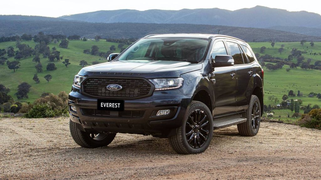 Top SUV 7 chỗ trong tầm giá 1 - 1,5 tỷ đồng đáng mua nhất tại Việt Nam - 4