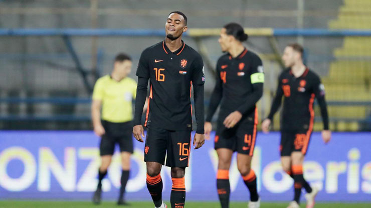 Video bóng đá Montenegro - Hà Lan: Cú đúp Depay, 4 phút gây hụt hẫng (Vòng loại World Cup 2022) - 4