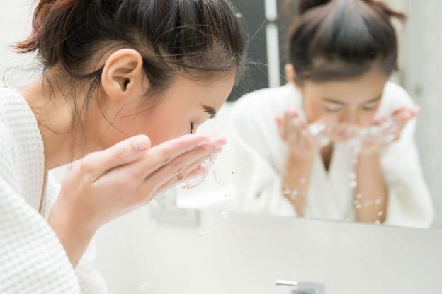 Mẹo làm dịu da khô vào mùa đông - 3