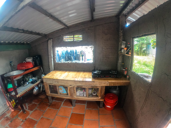 Vợ chồng 9x làm nhà đất đẹp “vạn người mê”, chi phí chỉ 50 triệu - 4