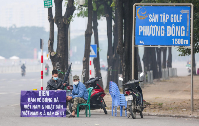 Phe vé "khóc ròng" trước trận Việt Nam - Ả Rập Saudi vào tối nay - 9