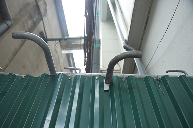 Hà Nội: Dựng rào chắn cao 2m để chống dịch sau khi ghi nhận 78 ca F0 tại Giảng Võ - 4