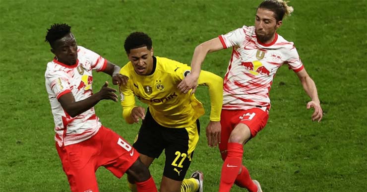 Bayern thừa thế Dortmund mất Haaland, quyết bứt phá vòng 12 Bundesliga - 1